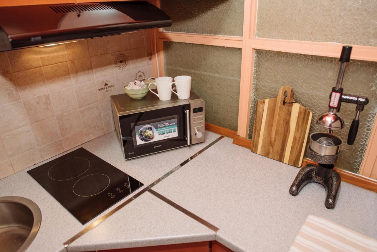 スボティツァLara Apartmanアパートメント エクステリア 写真