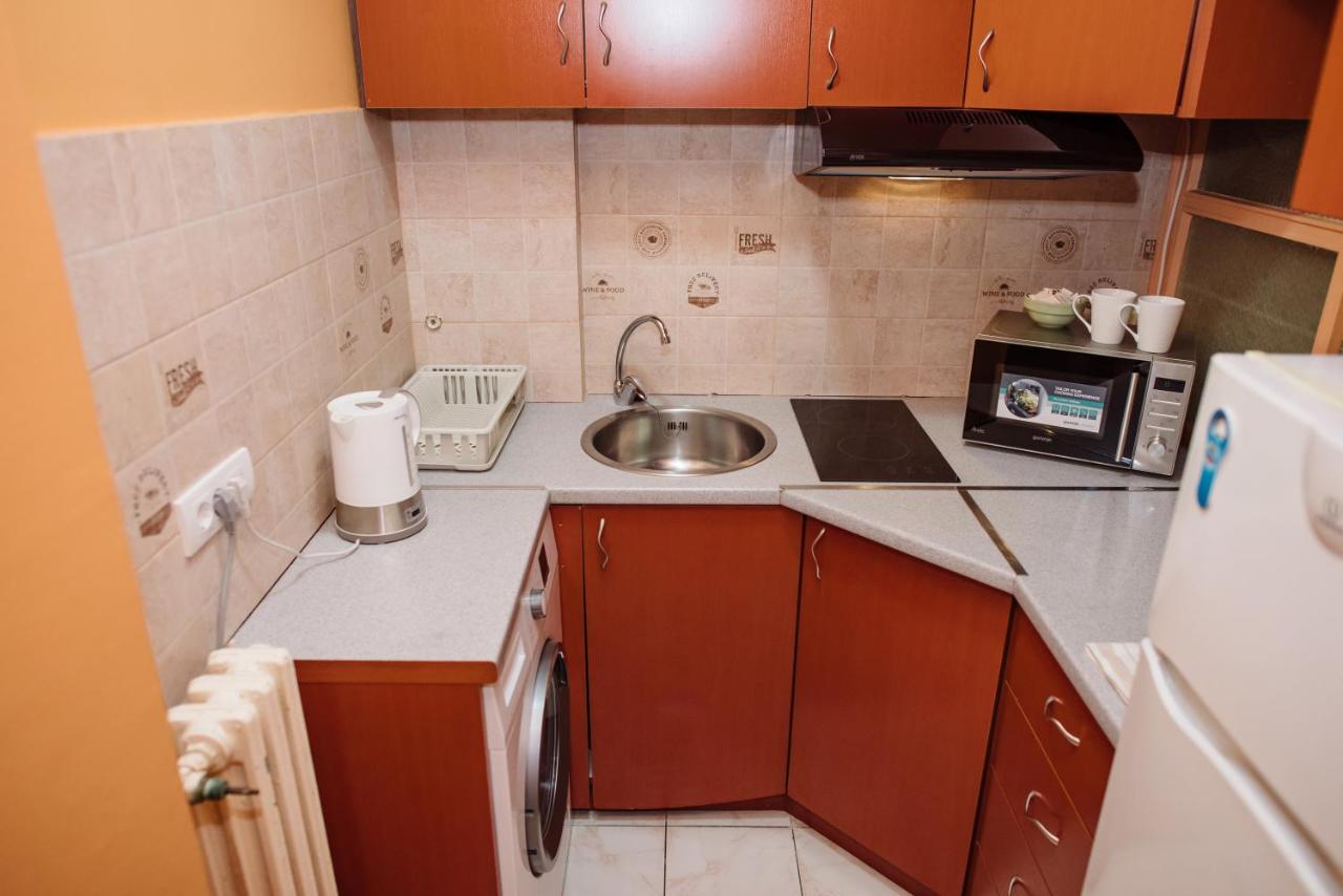 スボティツァLara Apartmanアパートメント エクステリア 写真